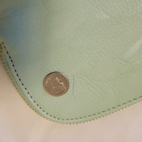 ❣️HP❣️Charming Charlie mint fold over snap/zip closure w/removable strap purse. - Picture 12 of 12